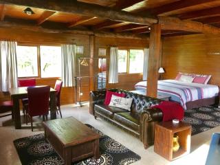 The Shack Gorgeous Getaway for 2 on Truffle Farm - Millthorpe - 7