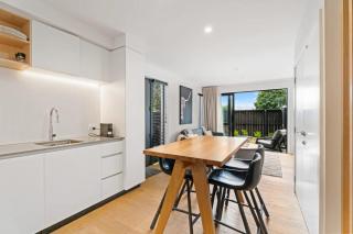 Adventure Riverside Retreat - 3