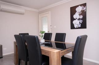 Wonderful Windred - Modern Comfy Quiet - Orange - 9