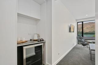 Lakefront Premier Studio - Wanaka - 5