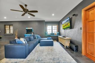 Snowline - Ultimate Getaway, Pool, Sleeps 16 - Canobolas - 6