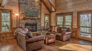 Hooch Holler - Morganton - 2