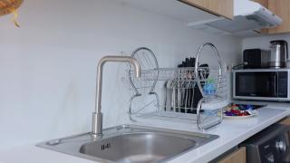 Modern 1BR apartment Masdar city - 4