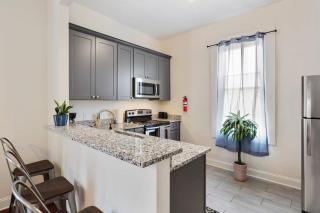 3 Bb Urban Oasis w Private Parking &amazing patio - New Orleans - 4