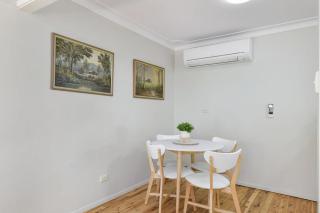 Collwood Cottage Cosy & Free Wifi - Orange - 2