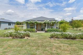 Jabulani - Firepit, 5 Acres, Entertainers Paradise - Orange - 4