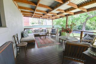 Sterling House Spacious Deck BBQ Pet Friendly - Dubbo - 2