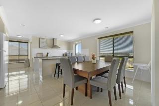 Serene Sullivan - Modern, Convenient, Pet Friendly - Orange - 8