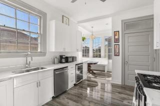 Spacious Mid City 1BD On The Canal Streetcar Line - New Orleans - 2