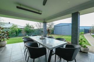 Luxe on Lincoln - Close to Zoo, Rejuvenating Pool - Dubbo - 7