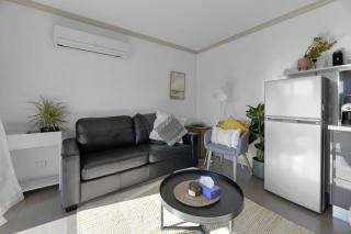 Towac Cabin 2- Modern Escape, Incredible Views - Canobolas - 1