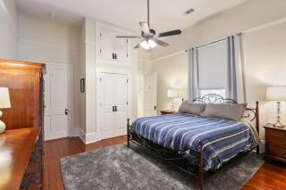 Unbeatable 2BD Bayou Luxury STEPS TO JAZZ FEST - New Orleans - 1