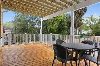 Unbeatable 2BD Bayou Luxury STEPS TO JAZZ FEST - New Orleans - 6