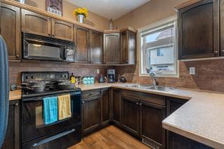 Prairie Oasis I Sleeps 16 l BBQ & Patio l Smart TV - Sylvan Lake - 2