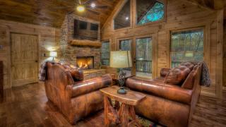 Knotty Dreams - Mineral Bluff - 8
