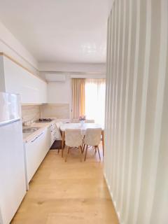 HC Hotel & Suites - Vlorë - 3