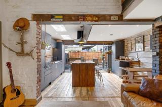 Stylish House w Free Parking Nr Exeter Centre - 7