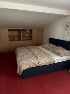 2 Bedrooms, 2 Baths House with a Living Room an Upstairs Reception rea - Vienne - 9