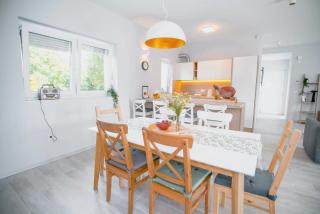 House Evermore 1 - Lovinac - 4