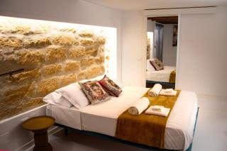 Urban Chic Apartment - 3