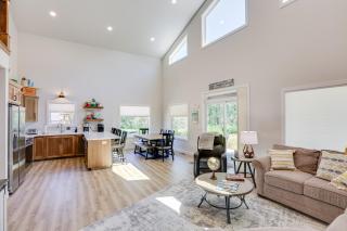 Red Lodge Retreat with Creek Access and Fire Pit! - Red Lodge - 6