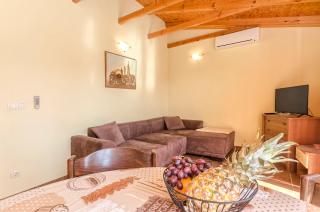 Apartments Peaceful port - 8