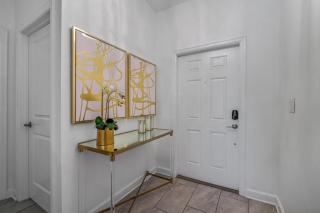 Relax in Style at this Spacious 4-Bedroom Villa - Kissimmee - 9