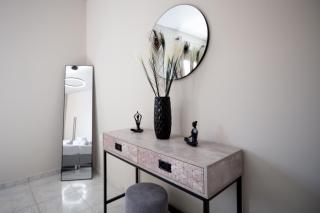 Angie VIP Suites - 2