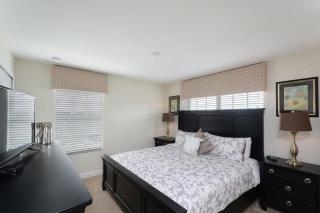 Stunning Storey Lake Villa Prime Location - Kissimmee - 3