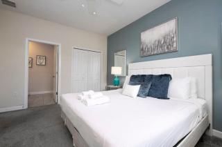 Modern Marvel-Spacious, Themed, Fun-Filled - Kissimmee - 3