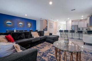 Charming Home Ideal Location Spacious Game Room - Kissimmee - 0