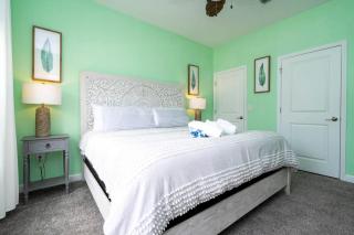 Vibrant Themed Home Prime Location - Kissimmee - 7