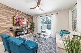 Chic Spacious with Private Pool Ideal Location - Kissimmee - 0