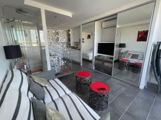 Studio Haut de Gamme : Sunshine - 0