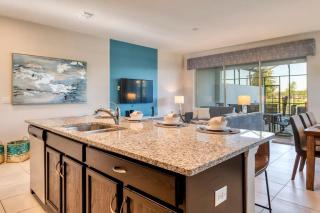 Private Pool Oasis Solara Resort Stylish Decor - Kissimmee - 8