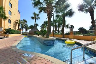 Pool View Oceanfront Caravelle Resort w Lazy River - Myrtle Beach - 4