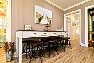 Endless Summer Renovated Home 100 Feet to Beach with Fenced Yard Grill - Myrtle Beach - 6