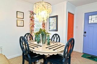 Mai Taid Beach House 1 Minute Walk to Beach - 7