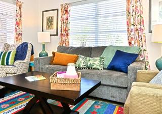 Mai Taid Beach House 1 Minute Walk to Beach - 5