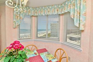 The Pinnacle Oceanfront Suite 2 Balconies Top Location - Myrtle Beach - 3