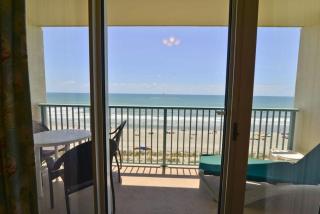 The Pinnacle Oceanfront Suite 2 Balconies Top Location - Myrtle Beach - 2