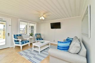 Hazels Child Oceanfront Large Beach House - Myrtle Beach - 5