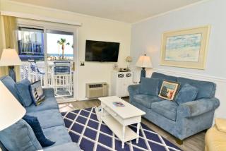 Seas the Day w Ocean Views and New Upgrades - Myrtle Beach - 4