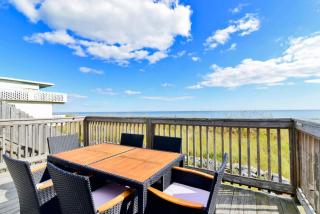 HAZELS CHILD II Beach House DIRECT OCEANFRONT Ocean and Pier Views - Myrtle Beach - 9