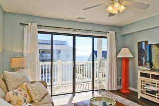 Ocean View on Ocean Blvd w Pool and Grill - Myrtle Beach - 1
