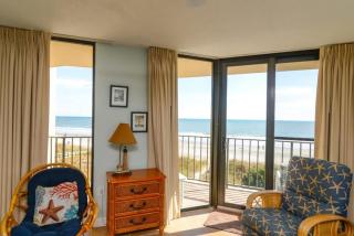 Peak Paradise 3 BR Oceanfront Summit Condo w Pool - 3