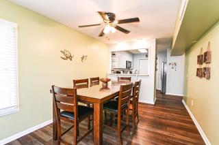 Island Breeze Bungalow w Pool - Myrtle Beach - 4