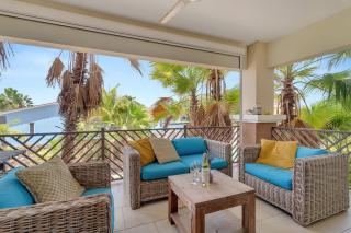 Bon Bini Bon Bida with Lovely Communal Pool - 9