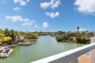 Caribbean Court Studio 321 - 4