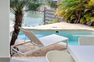 Casa Leeward with Pool on the Laguna Marina - 3